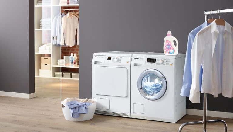 Máy sấy quần áo Máy sấy quần áo