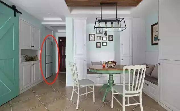 Đừng đặt ở cửa ra vào 4 thứ này, tài lộc đến nhà nhiều mấy cũng "quay xe" đi thẳng - Ảnh 1. phong thuỷ chung cư