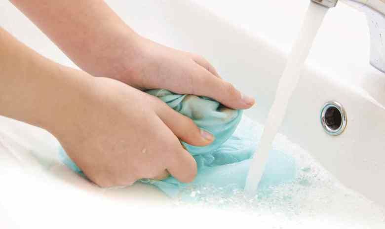 mẹo giặt quần áo bằng tay mẹo giặt quần áo bằng tay