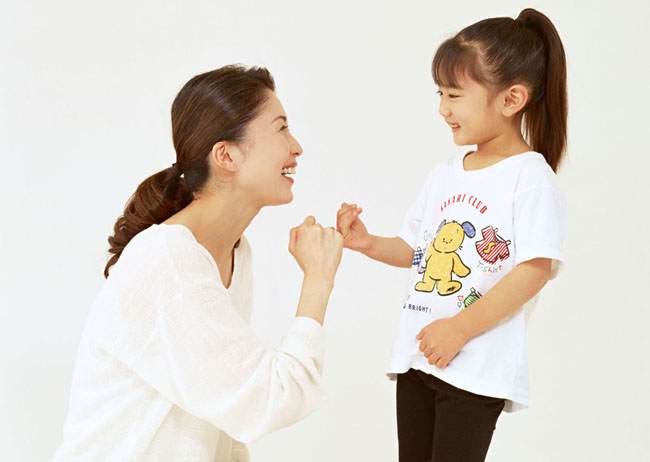 Dạy kĩ năng sống cho trẻ là rất cần thiết Dạy kĩ năng sống cho trẻ là rất cần thiết