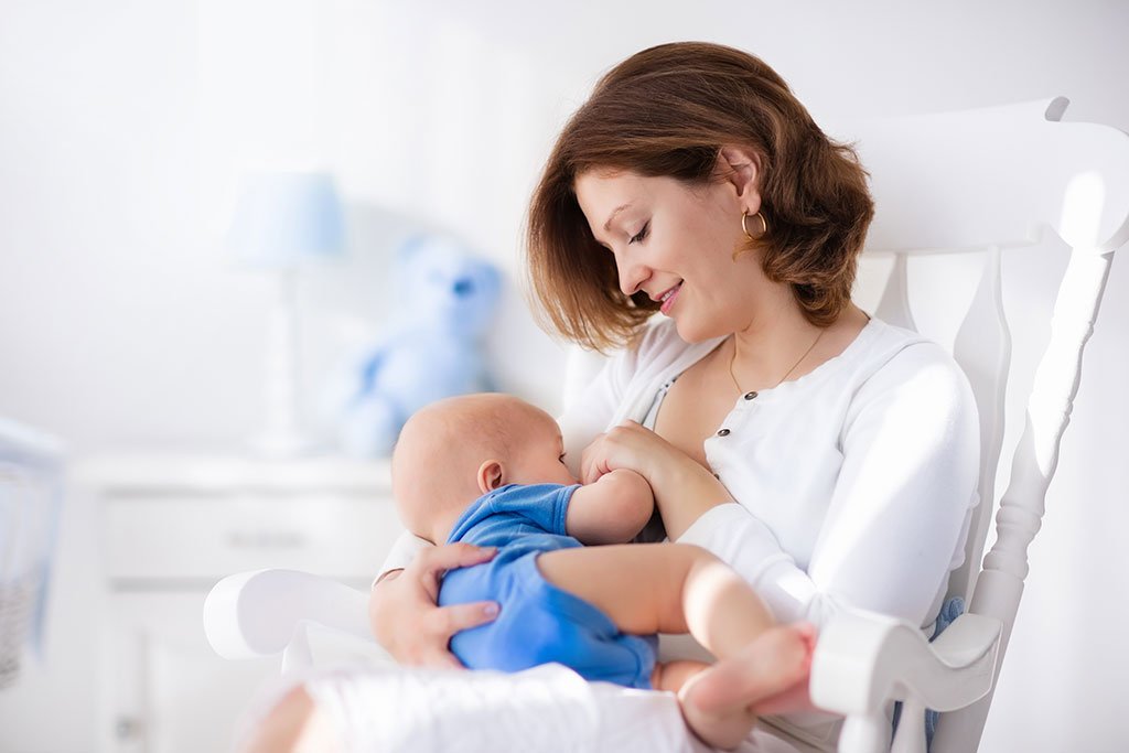 Trẻ sơ sinh ngủ rất nhiều