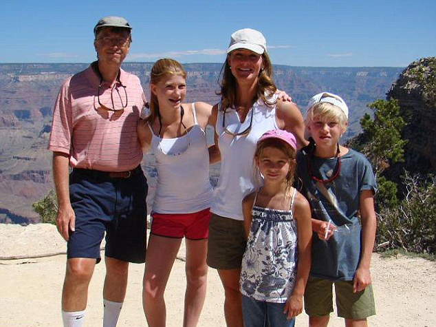 Bill Gates luôn hướng các con tới một cuộc sống tự lập.