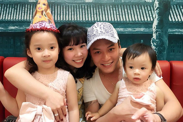 Cậu ấm, cô chiêu dàn diễn viên VTV: Toàn cho con học trường siêu rẻ, riêng con Hồng Diễm bé tí nhưng đã biết bức xúc thay mẹ - Ảnh 1. Cậu ấm, cô chiêu dàn diễn viên VTV: Toàn cho con học trường siêu rẻ, riêng con Hồng Diễm bé tí nhưng đã biết bức xúc thay mẹ - Ảnh 1.
