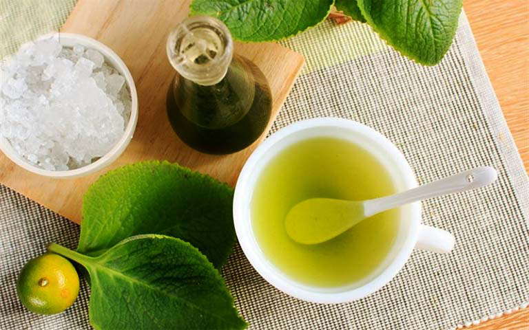 Bài thuốc từ lá húng chanh giúp mẹ trị ho cho con dứt điểm trong vòng một nốt nhạc - Ảnh 4. Bài thuốc từ lá húng chanh giúp mẹ trị ho cho con dứt điểm trong vòng một nốt nhạc - Ảnh 4.