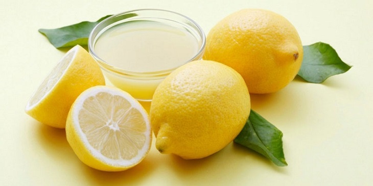 Dùng chanh hoặc dấm để tẩy các vết ố vàng trên áo dài Dùng chanh hoặc dấm để tẩy các vết ố vàng trên áo dài